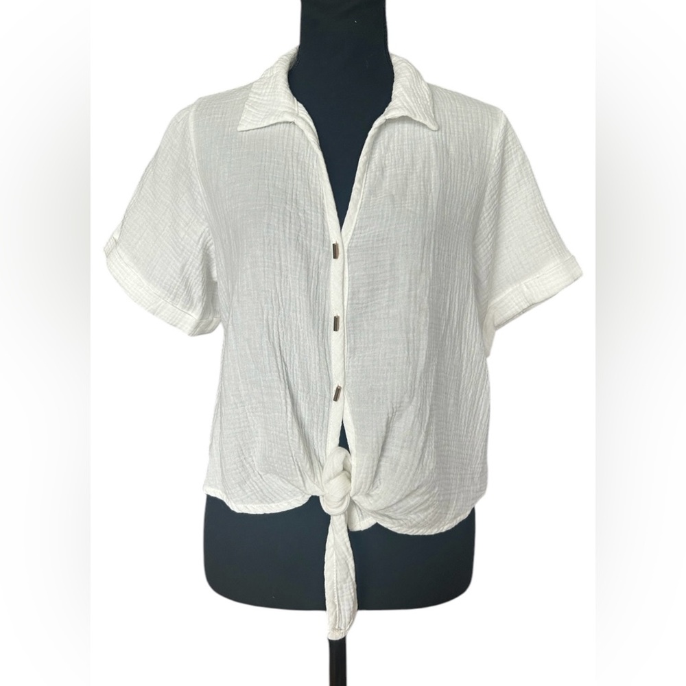 Kirious Los Angeles White Tie Front Top